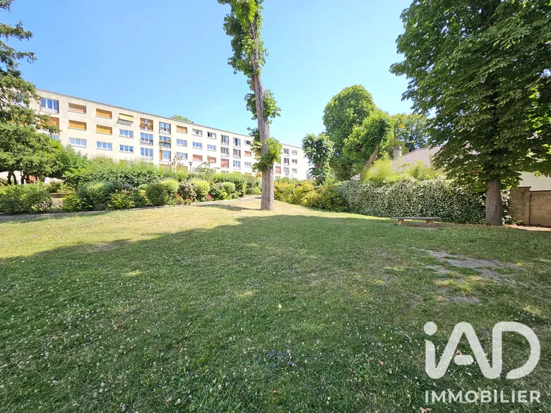 Appartement 3 pièces 58 m² · à Saint-Germain-en-Laye · 58,1 m² · 379 000 €