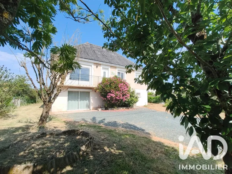 Maison 6 pièces 141 m² · à Saint-Georges-sur-Loire · 141 m² · 315 800 €