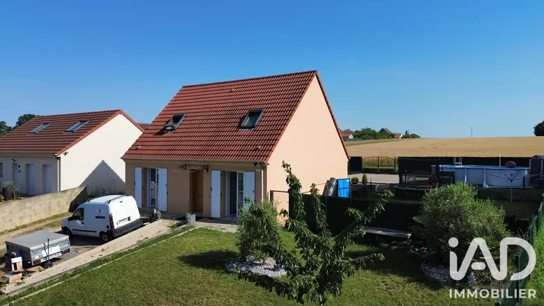 Maison 4 pièces 104 m² · à Pontgouin · 104 m² · 184 000 €