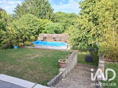 Maison de village à Vouneuil-sous-Biard (86580)