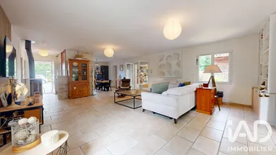 Maison traditionnelle à Conne-de-Labarde (24560)