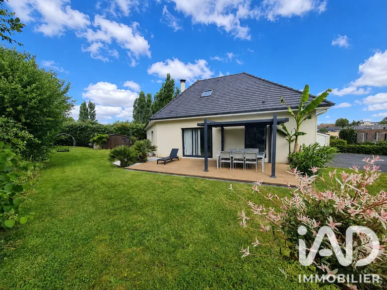 Maison 10 pièces 206 m² · à Octeville-sur-Mer · 206 m² · 640 000 €