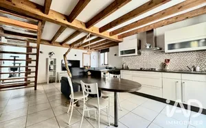 Townhouse in Saint-Just-Saint-Rambert (42170)