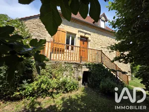 Maison traditionnelle à Loubressac (46130)