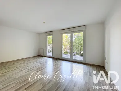 Apartment in Nantes (44300)