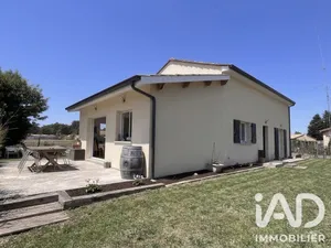 Maison traditionnelle à Vensac (33590)