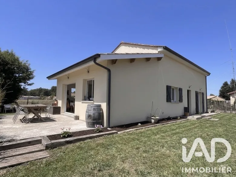 Maison 4 pièces 128 m² · à Vensac · 128 m² · 260 000 €
