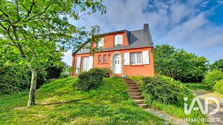 Maison 7 pièces 120 m² · à Besné · 120 m² · 209 900 €