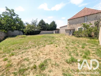 Barn in Chapelle-Viviers (86300)