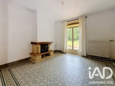 Village house in Marcoing (59159)