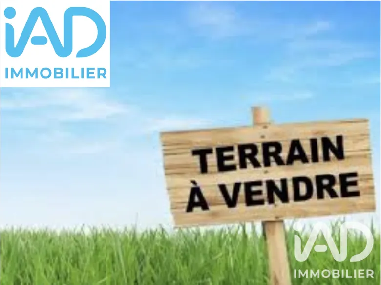 Terrain à bâtir à Chaumes-en-Retz (44320) · 80 500 €