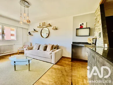 Appartement à Saint-Julien-en-Genevois (74160)