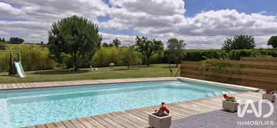 Maison traditionnelle à Pujols (33350)
