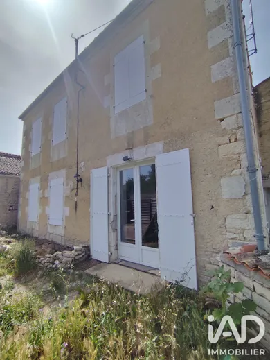 Maison à Prin-Deyrançon (79210)