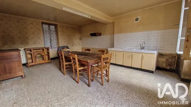 Maison de village à Méré (89144)