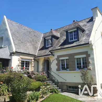 Maison à Carhaix-Plouguer (29270)