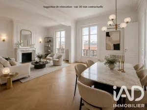 Apartment in Paris (75007)