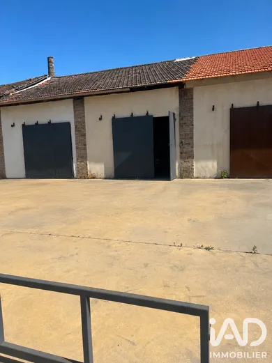 Garage à Bollène (84500)