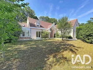 House in Forges-les-Bains (91470)