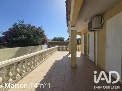 Immeuble à Milhaud (30540)