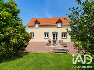 Maison de campagne à La Bloutière (50800)