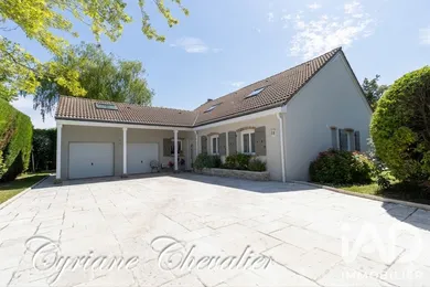 Maison à Noisy-le-Roi (78590)