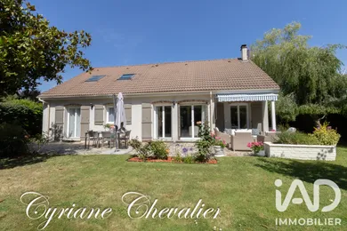 Maison à Noisy-le-Roi (78590)