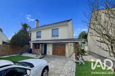 Maison à Montigny-lès-Cormeilles (95370)