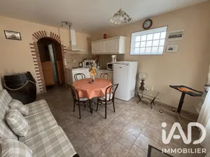 Maison de village à Saint-Quentin-la-Motte-Croix-au-Bailly (80880)