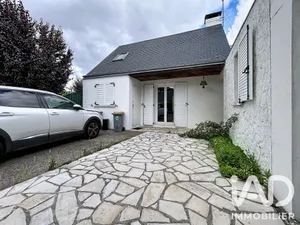 Maison traditionnelle à Montlignon (95680)