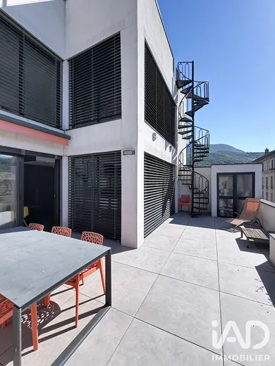 Loft à Valserhône (01200)