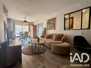 Apartment in Saint-Raphaël (83700)