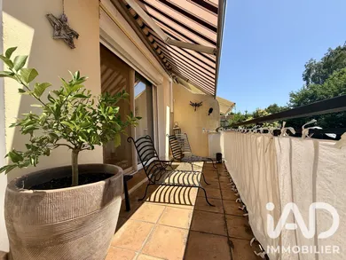 Apartment in Saint-Raphaël (83700)