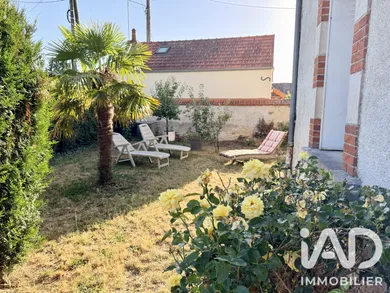 Townhouse in Tigy (45510)