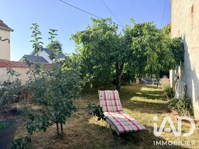 Townhouse in Tigy (45510)