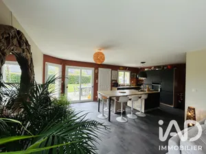 Maison à Le Val-Saint-Père (50300)