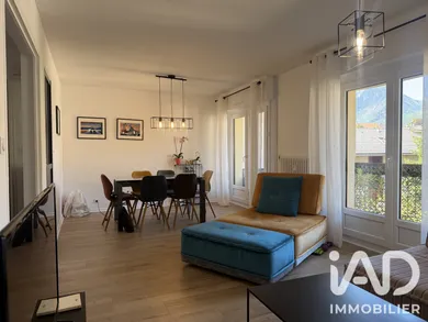 Apartment in Saint-Jean-de-Maurienne (73300)