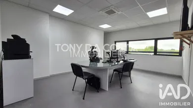 Building in Bussy-Saint-Georges (77600)