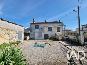 Maison traditionnelle à Thénezay (79390)