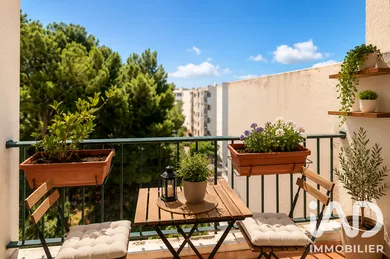 Apartment in Les Pennes-Mirabeau (13170)