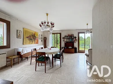 Maison à Sucy-en-Brie (94370)