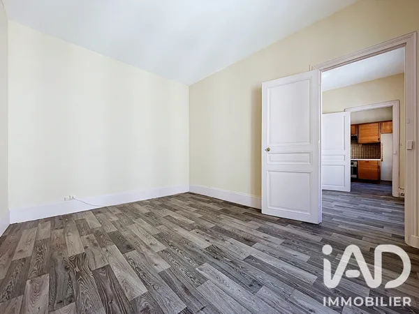 Appartement à Saint-Denis (93200) photo 2