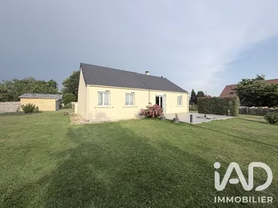 Maison traditionnelle à Grand Bourgtheroulde (27520)