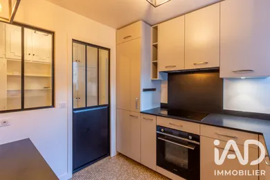 Appartement à Versailles (78000)
