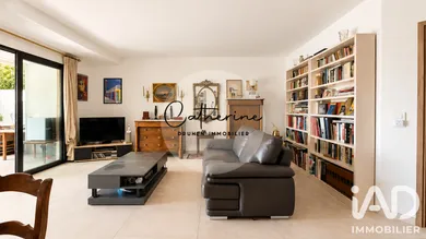 Appartement à Hyères (83400)