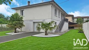 House in Odos (65310)