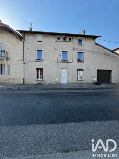 Apartment in Saint-André-de-Corcy (01390)