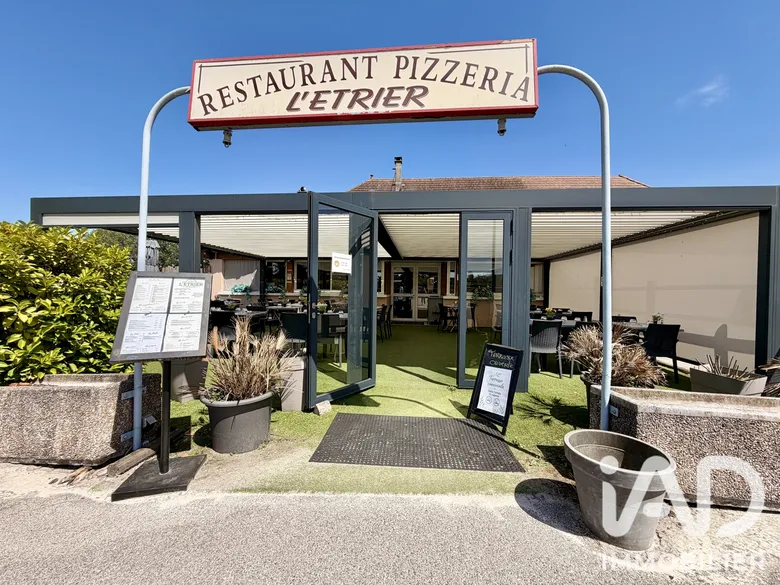 Restaurant à Morestel (38510) · 150 m² · 304 000 €