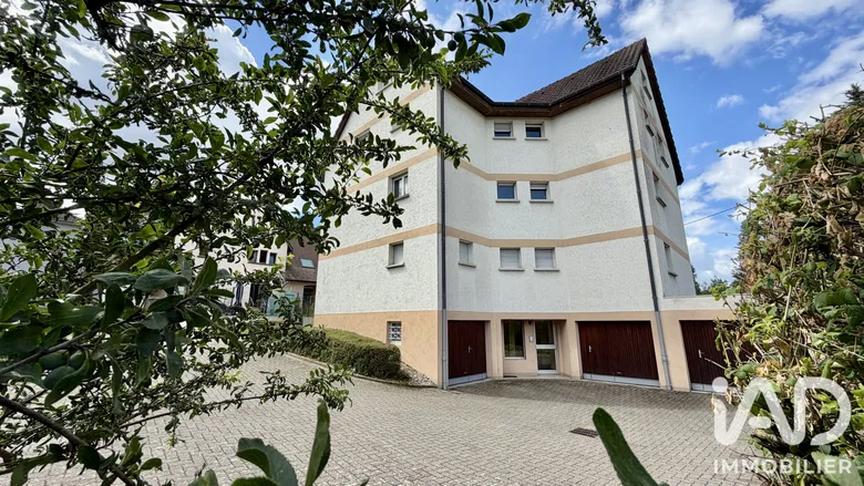 Appartement 3 pièces 77 m² · à Durmenach · 77 m² · 145 000 €