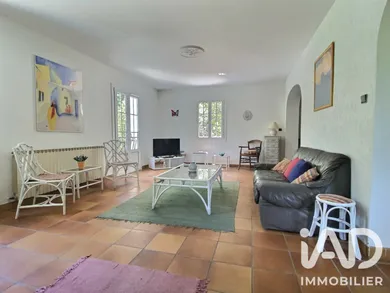Maison traditionnelle à La Cadière-d'Azur (83740)
